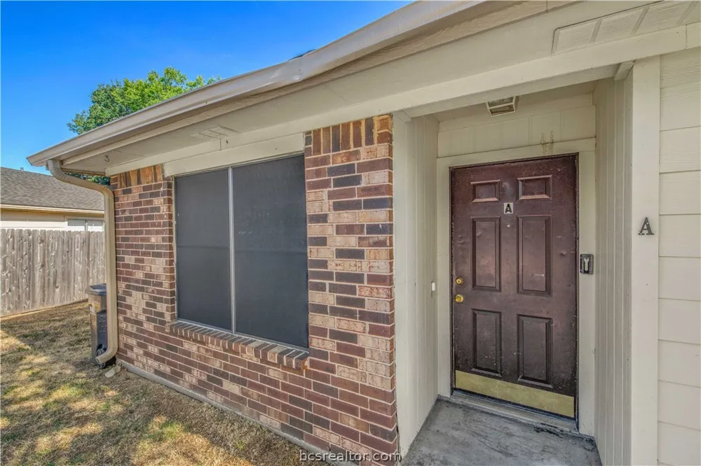 1205 April Bloom #A College Station, TX 77840