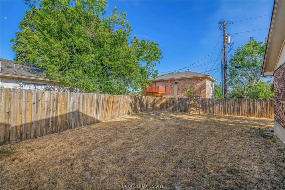 1205 April Bloom #A College Station, TX 77840