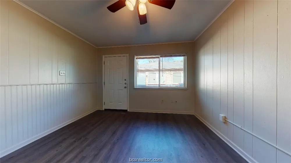 206 Lynn Drive #B Bryan, TX 77801