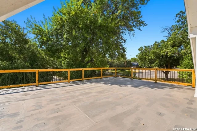 209 DANDELION LN Castle Hills, TX 78213