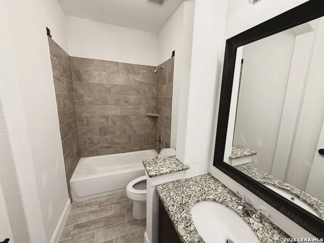 5470 Cypress Cibolo, TX 78108