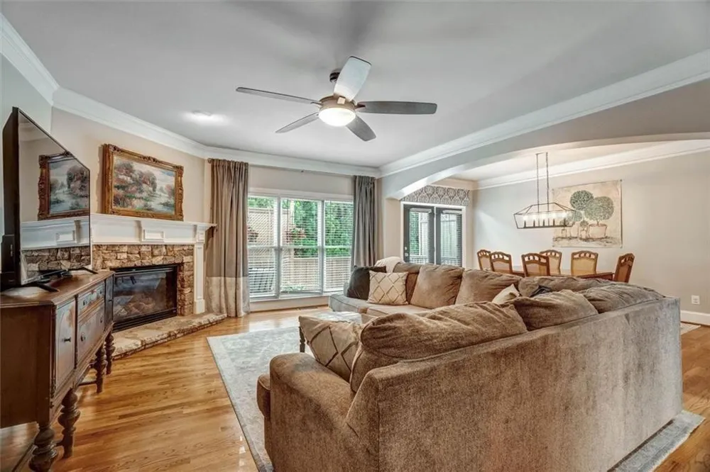 10755 Arlington Point Johns Creek, GA 30022