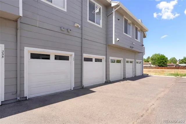 1039 S Walden Way #153 Aurora, CO 80017