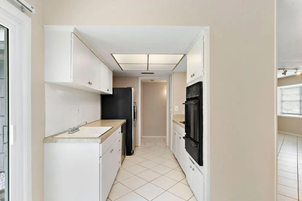 5522 Ariel Street Houston, TX 77096