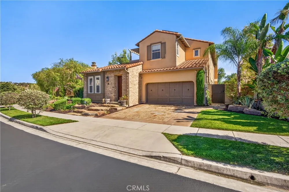 82 Via Regalo San Clemente, CA 92673