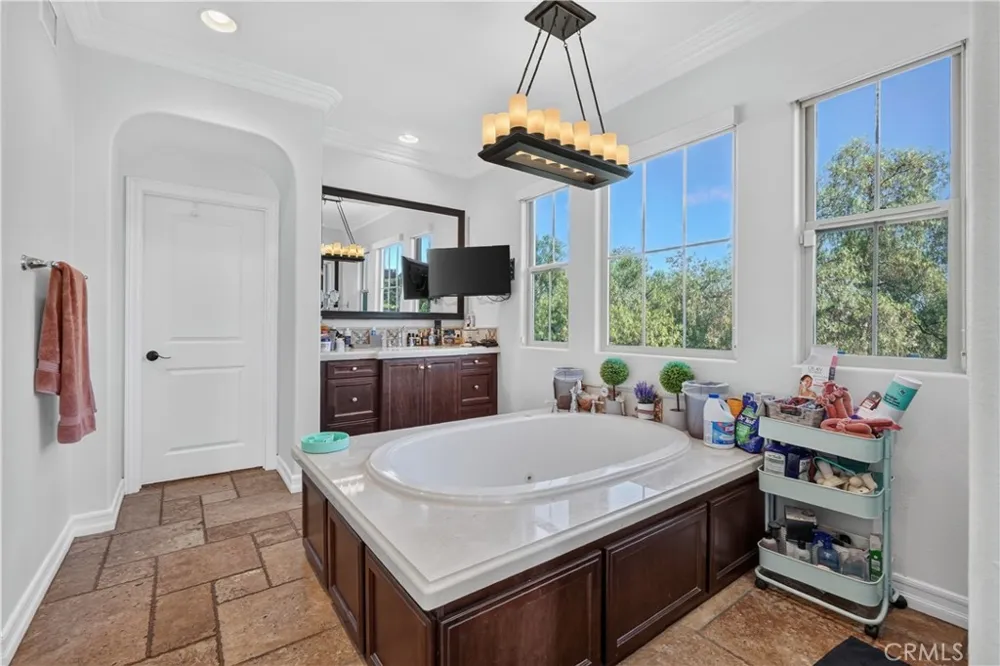 82 Via Regalo San Clemente, CA 92673
