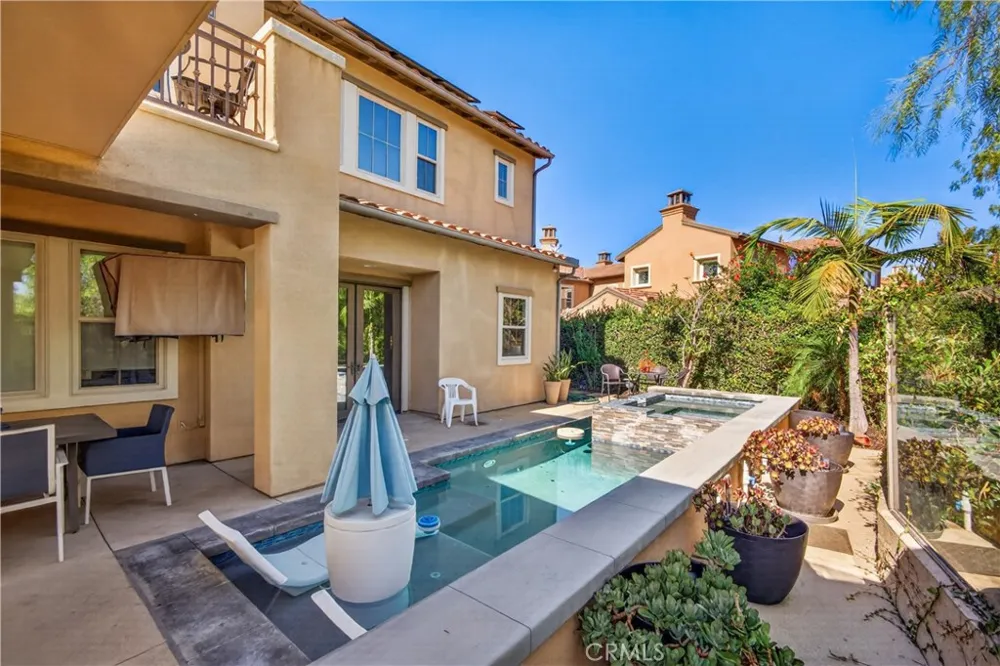 82 Via Regalo San Clemente, CA 92673