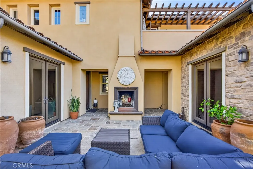 82 Via Regalo San Clemente, CA 92673