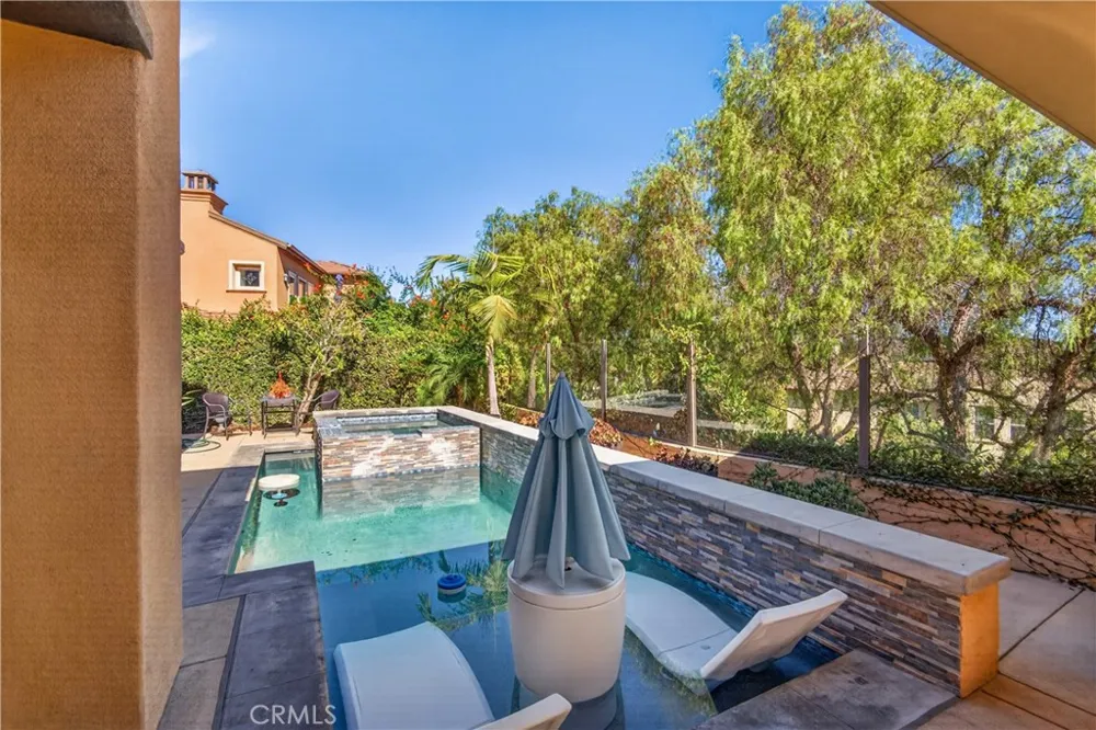 82 Via Regalo San Clemente, CA 92673