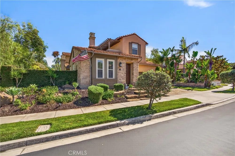 82 Via Regalo San Clemente, CA 92673