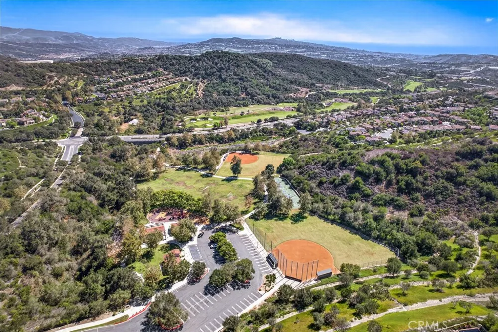 82 Via Regalo San Clemente, CA 92673