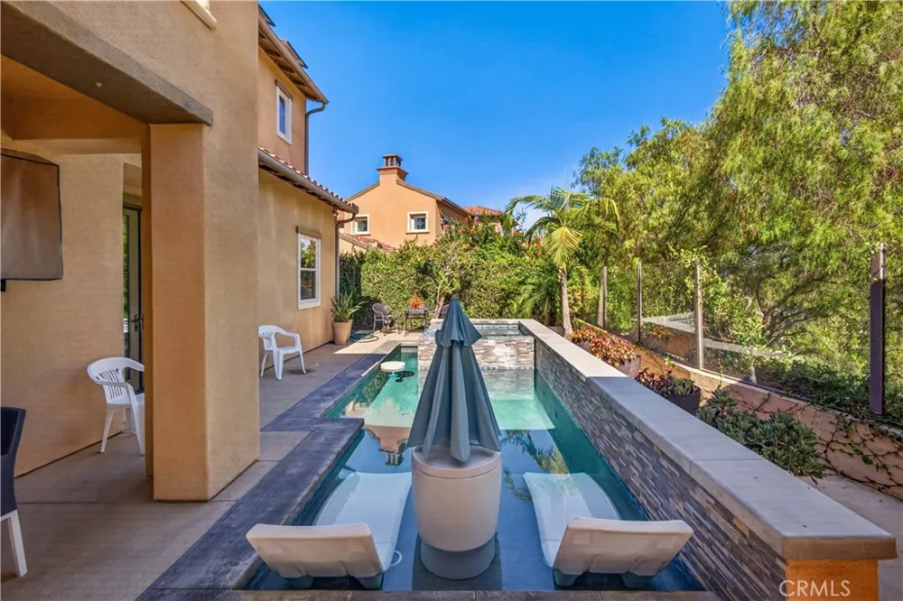 82 Via Regalo San Clemente, CA 92673