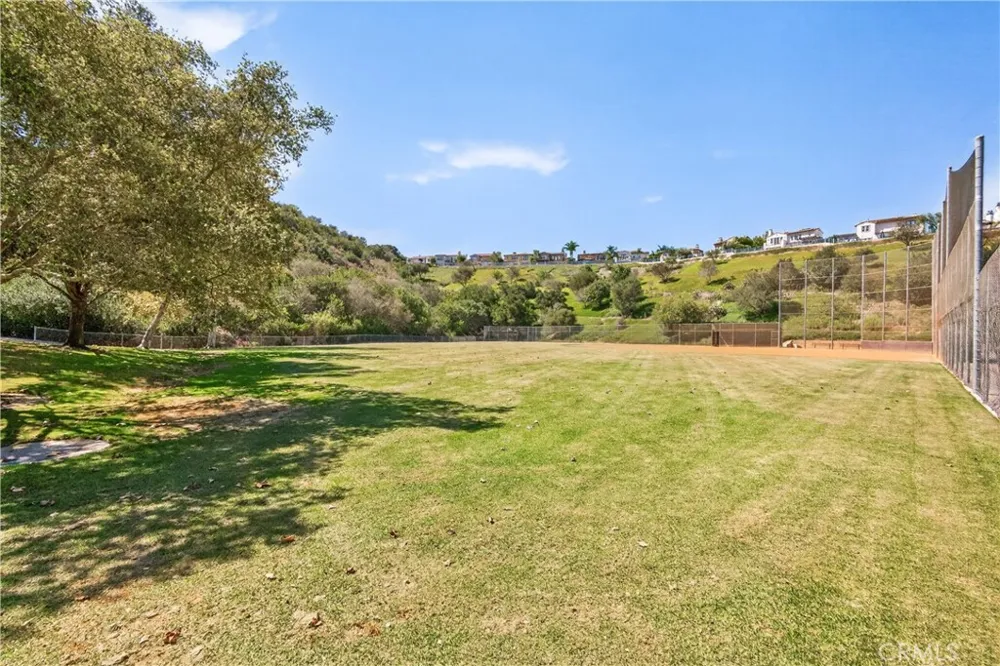 82 Via Regalo San Clemente, CA 92673