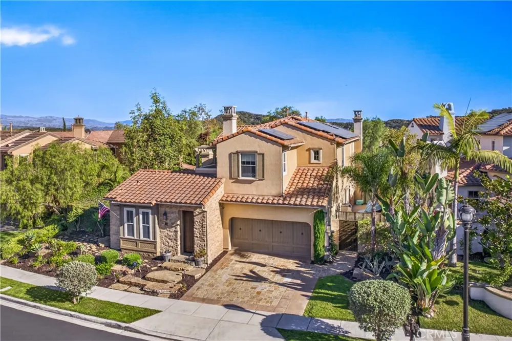 82 Via Regalo San Clemente, CA 92673