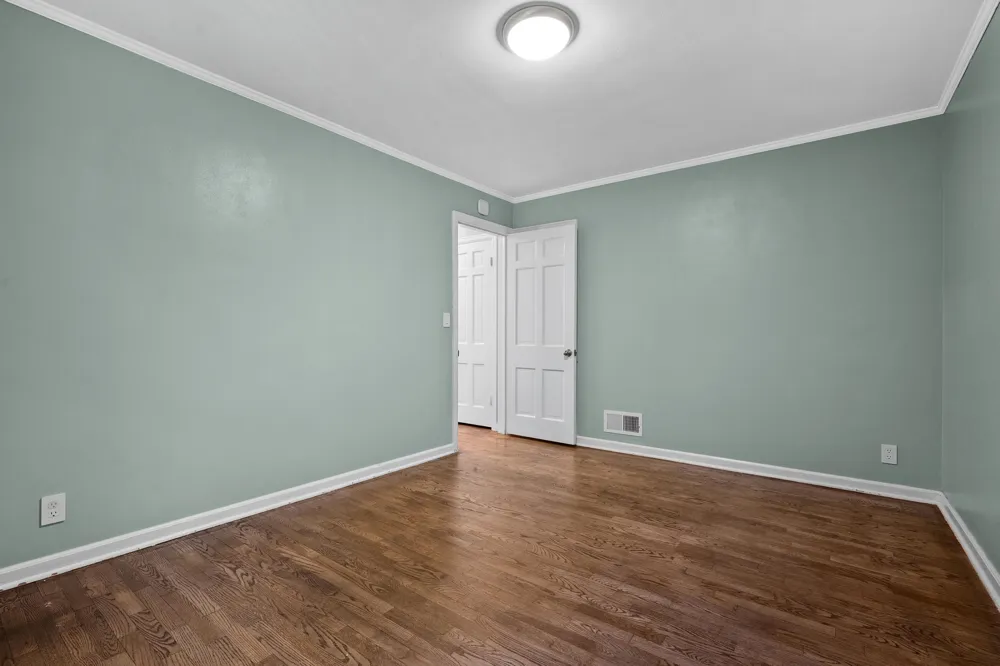 1221 Lakeway Avenue Kalamazoo, MI 49001