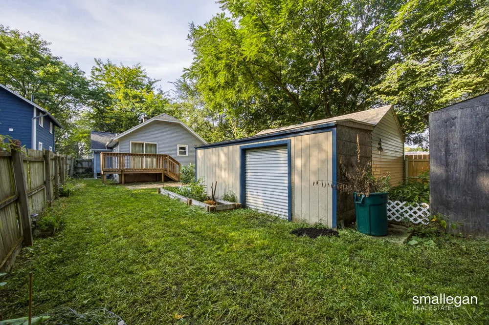 37 Walter Street SE Wyoming, MI 49548