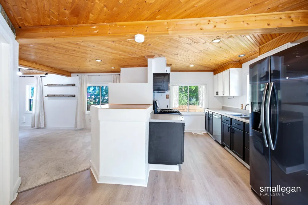 37 Walter Street SE Wyoming, MI 49548