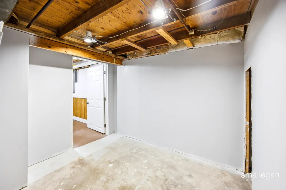 37 Walter Street SE Wyoming, MI 49548