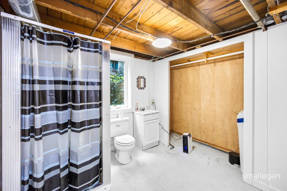37 Walter Street SE Wyoming, MI 49548