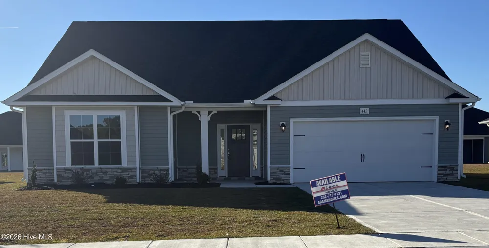 2726 Eliana Lane Winterville, NC 28590