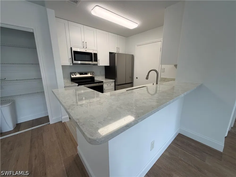 Pleasant Bay Lane #2205 Naples, FL 34119