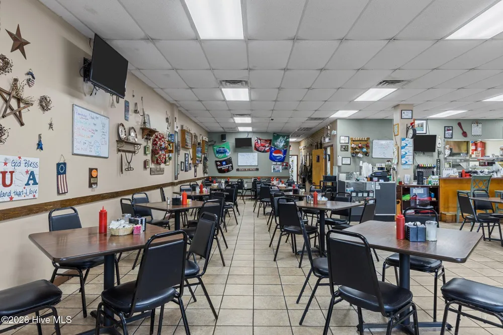 5380 Highway 70 W Morehead City, NC 28557