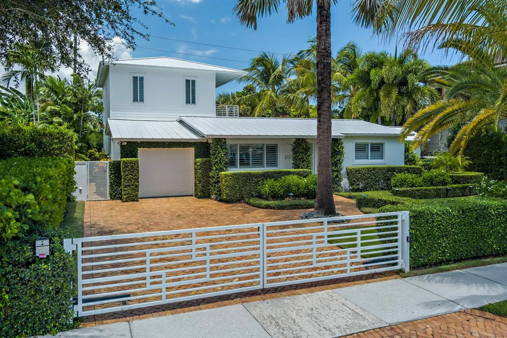 203 Arlington Road West Palm Beach, FL 33405