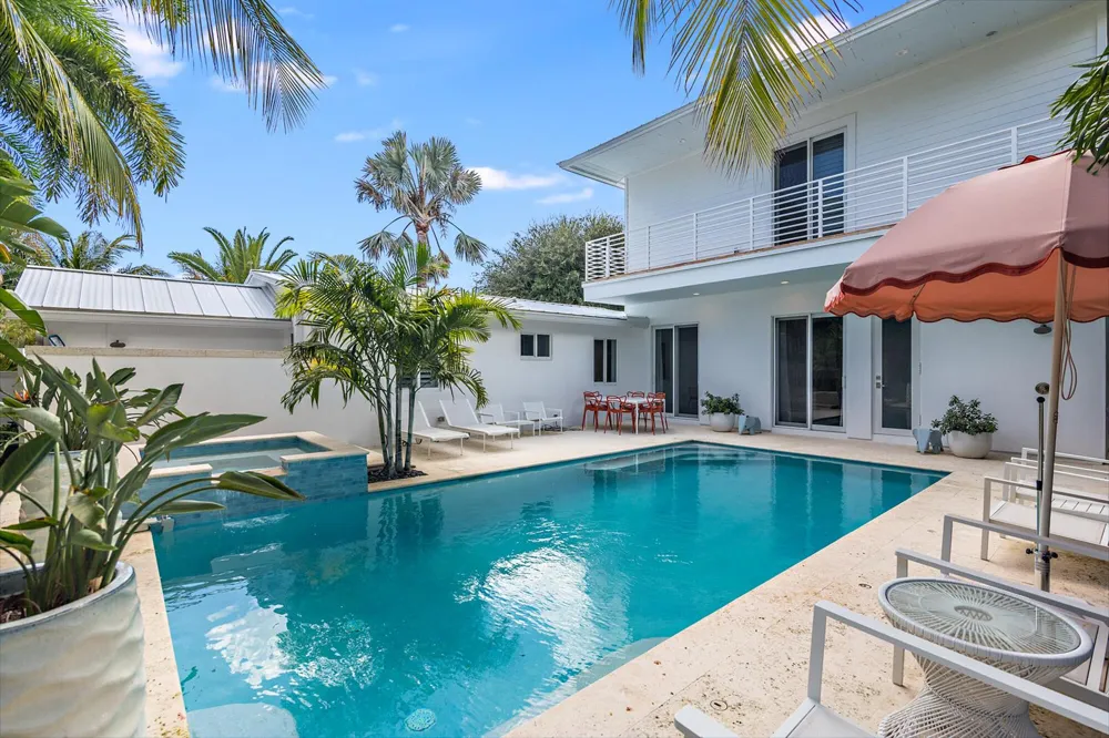 203 Arlington Road West Palm Beach, FL 33405
