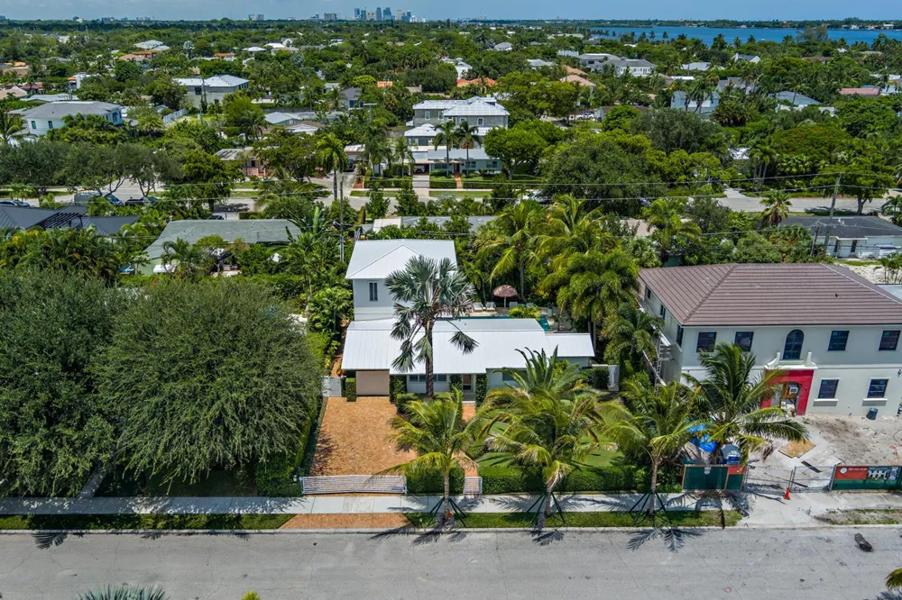 203 Arlington Road West Palm Beach, FL 33405