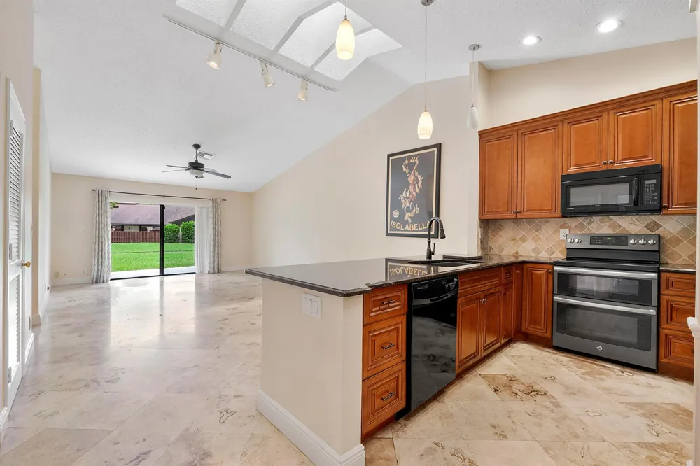 22686 Vistawood Way Boca Raton, FL 33428