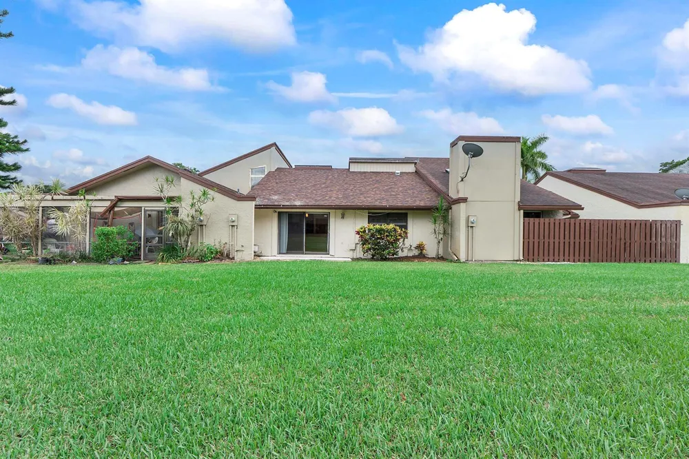 22686 Vistawood Way Boca Raton, FL 33428