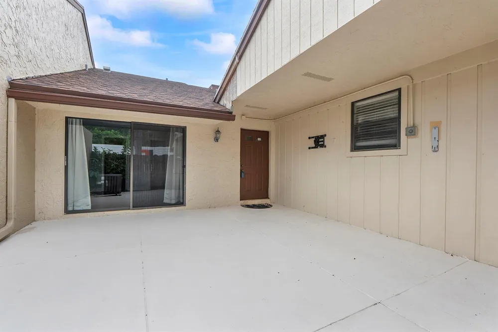 22686 Vistawood Way Boca Raton, FL 33428