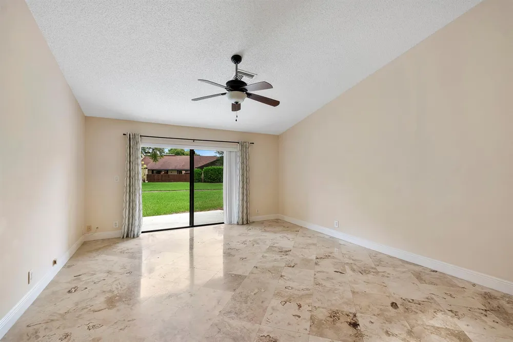 22686 Vistawood Way Boca Raton, FL 33428