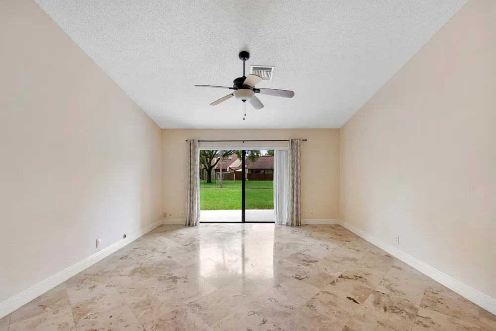22686 Vistawood Way Boca Raton, FL 33428