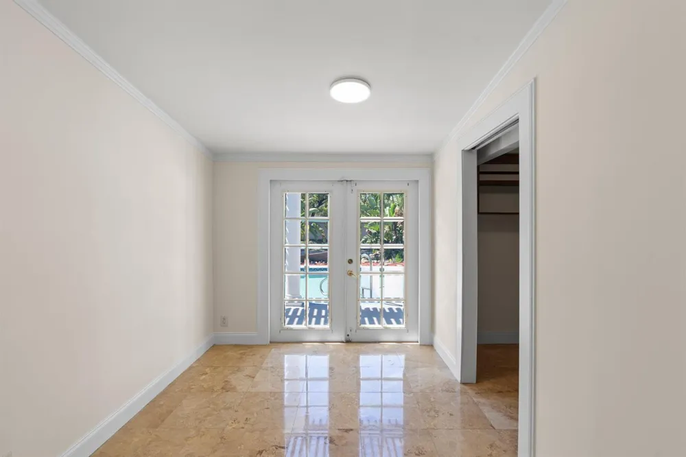 930 SE 10TH COURT Pompano Beach, FL 33060