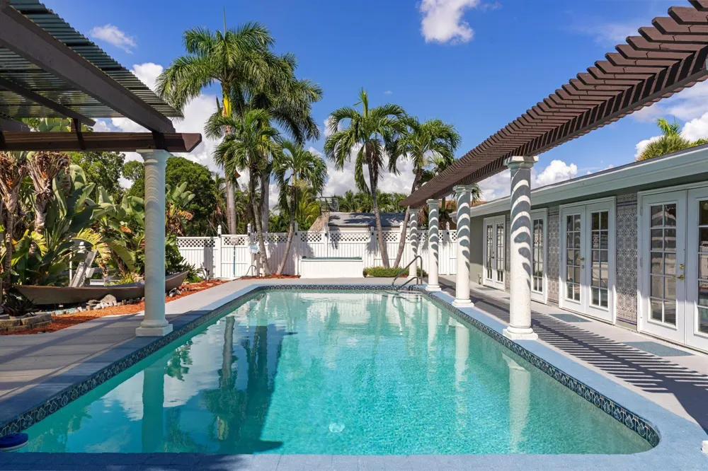 930 SE 10TH COURT Pompano Beach, FL 33060