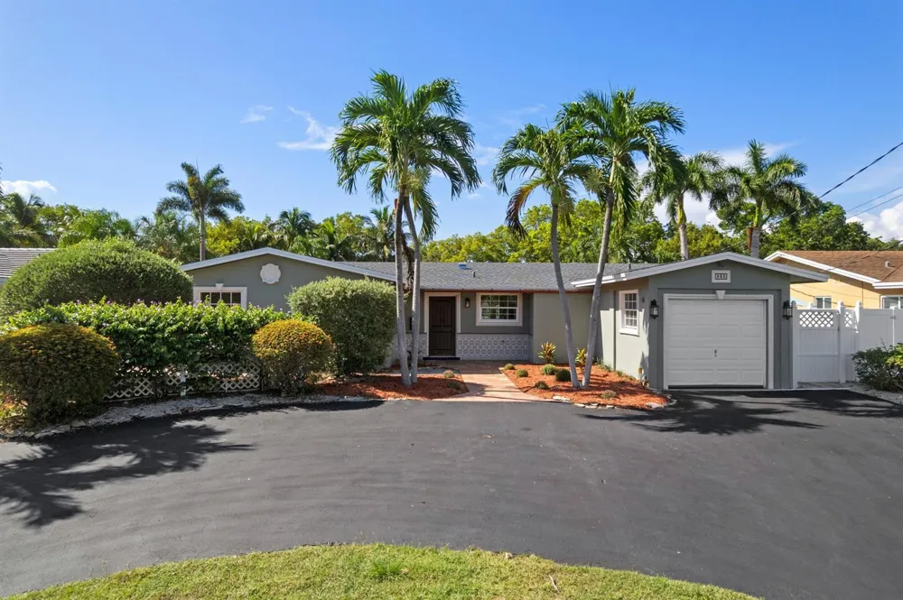 930 SE 10TH COURT Pompano Beach, FL 33060