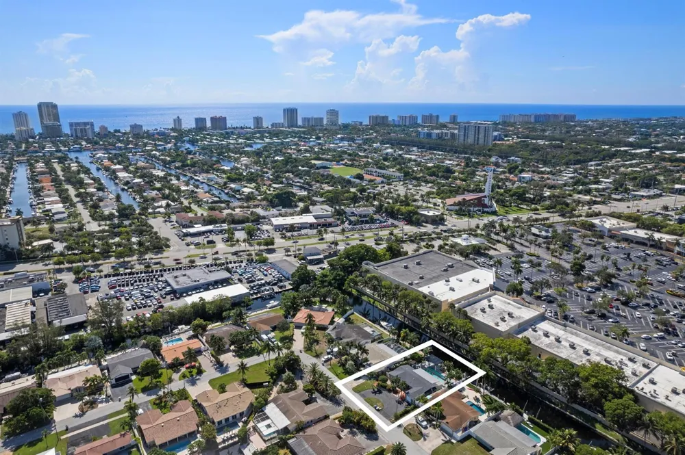 930 SE 10TH COURT Pompano Beach, FL 33060