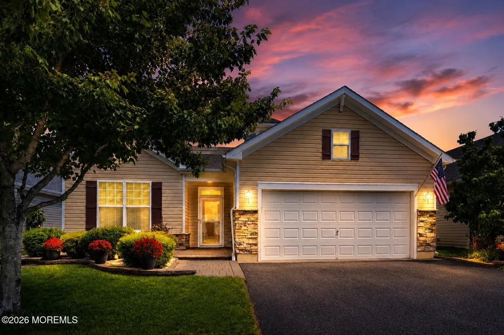 70 Kingston Drive Jackson, NJ 08527