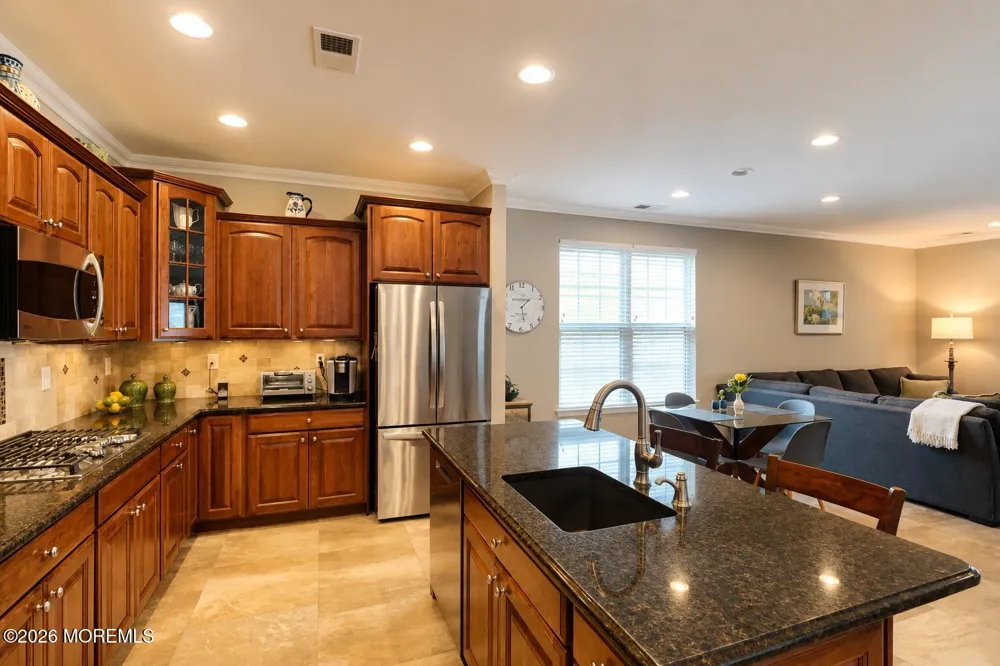 70 Kingston Drive Jackson, NJ 08527