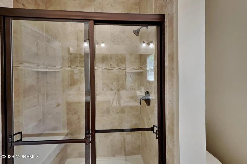 70 Kingston Drive Jackson, NJ 08527