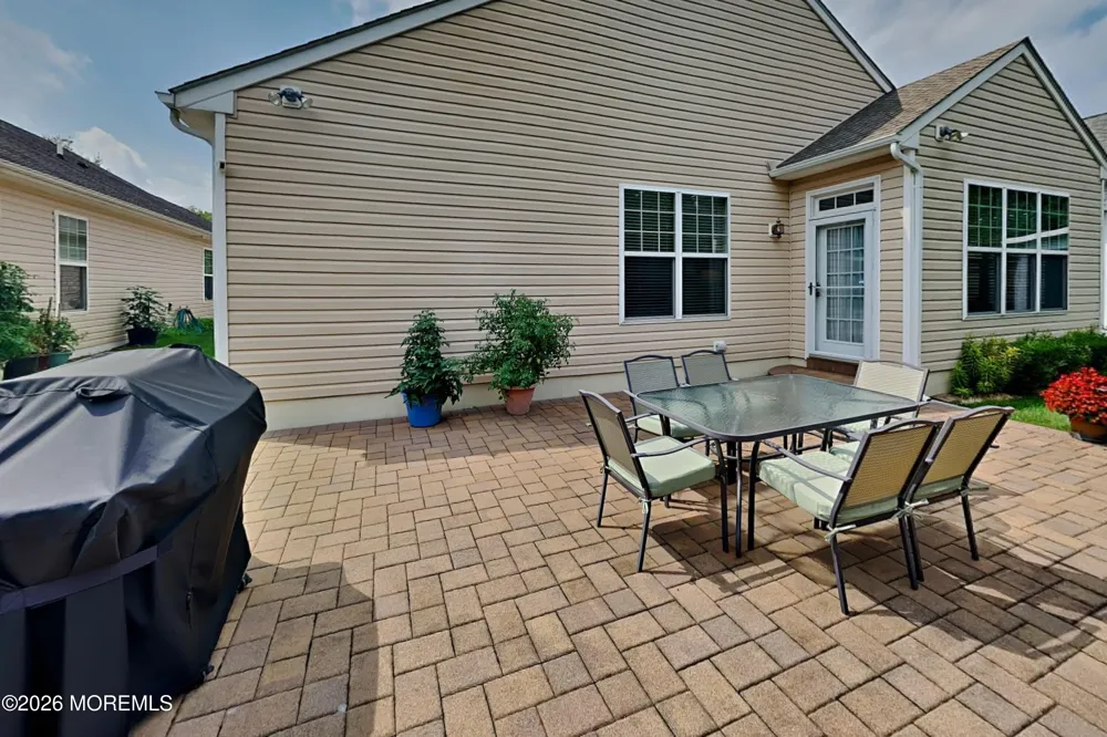 70 Kingston Drive Jackson, NJ 08527