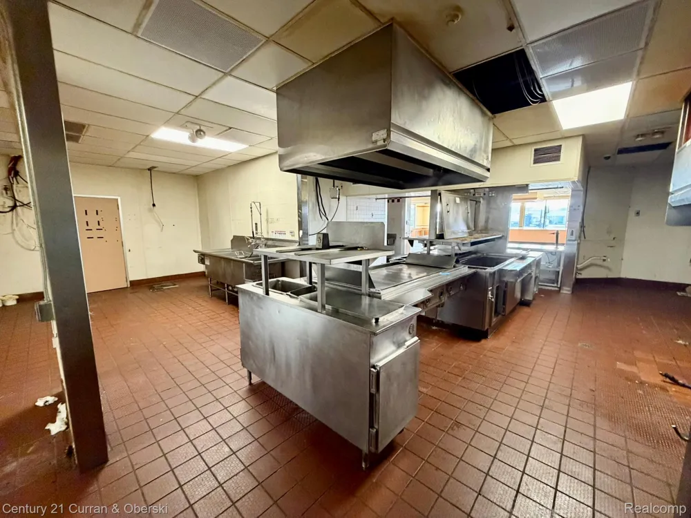 18902 Northline Road Southgate City, MI 48195