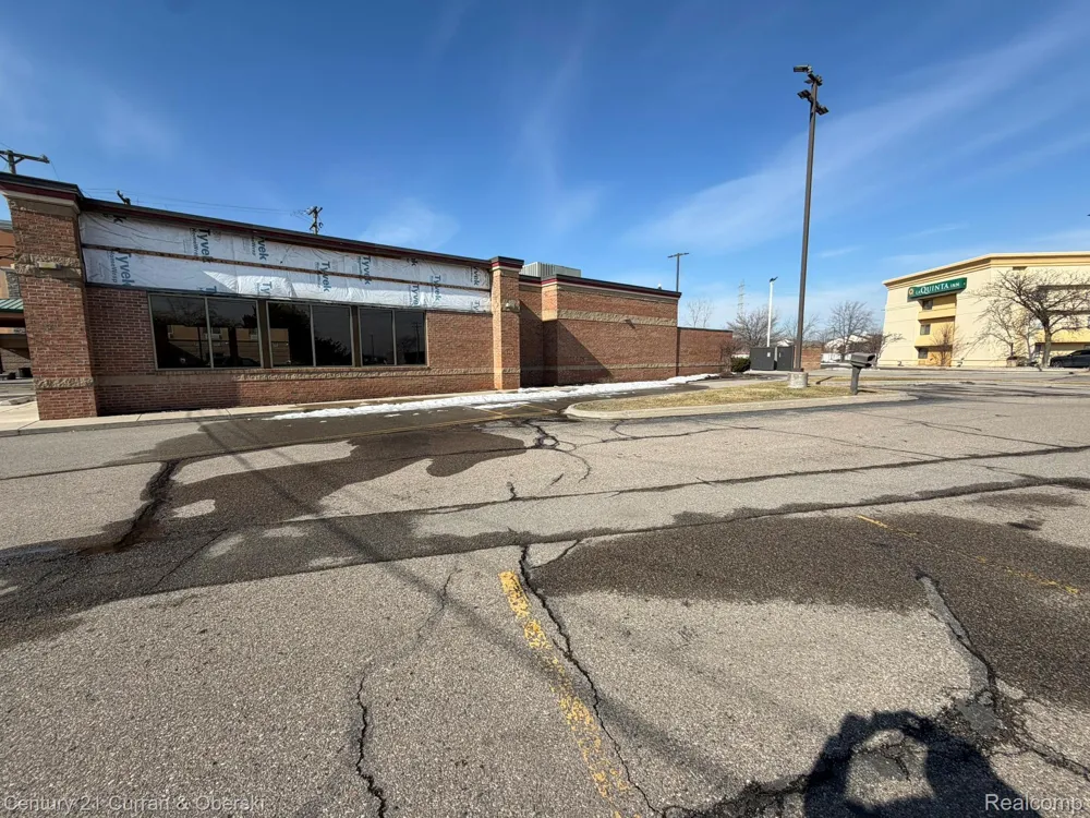 18902 Northline Road Southgate City, MI 48195