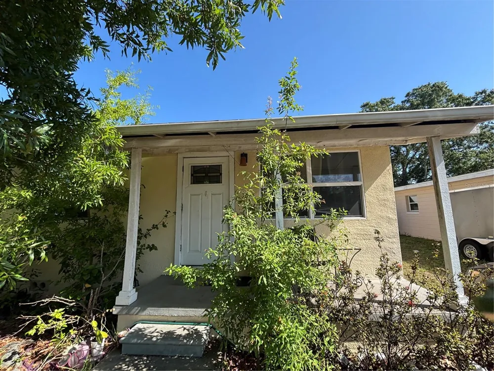 4327 43RD AVENUE St Petersburg, FL 33714