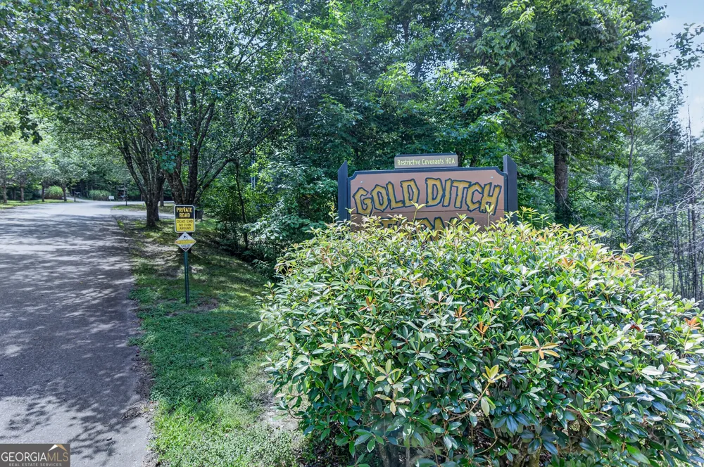 37 Gold Ditch RD Cleveland, GA 30528