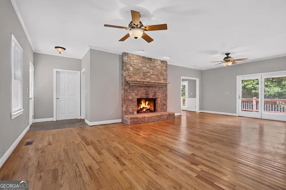 37 Gold Ditch RD Cleveland, GA 30528