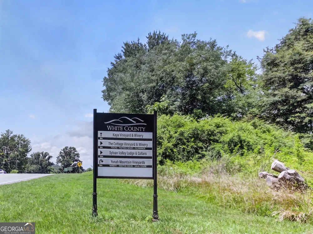 37 Gold Ditch RD Cleveland, GA 30528