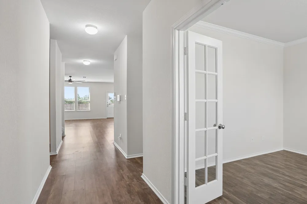 709 Hummingbird Lane Leander, TX 78641