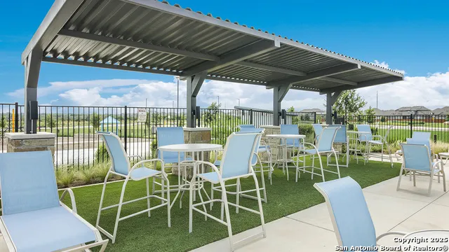 508 Avalon Banks Cibolo, TX 78108